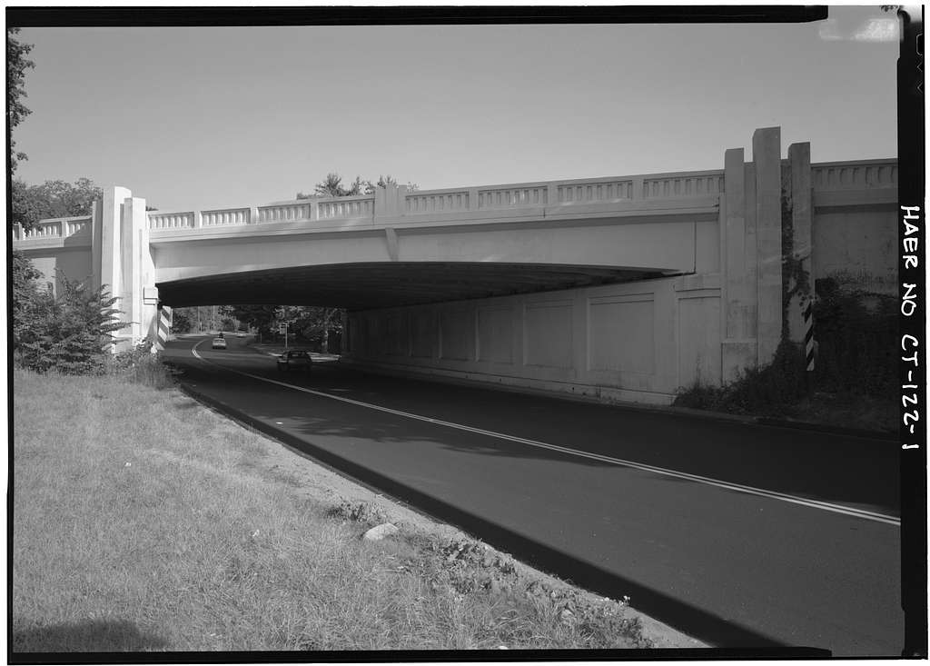 Merritt Parkway, White Plains Road/Route 127 Bridge, Spanning White Plains Road/Route 127, Trumbull, Fairfield County, CT