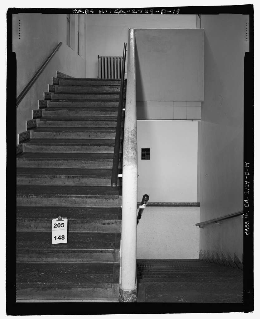 San Bernardino Valley College, Classics Building, 701 South Mount Vernon Avenue, San Bernardino, San Bernardino County, CA