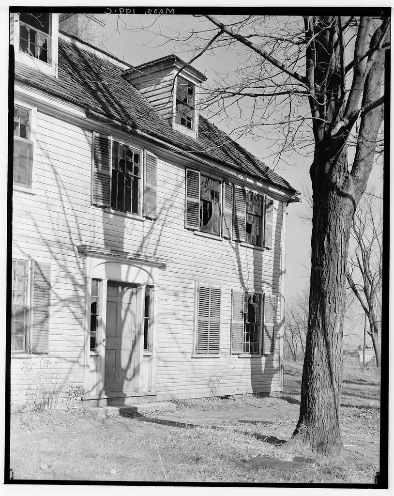 William H. Winn House, 99 Pond Road (moved from New Bridge Avenue & Winn Street, Burlington, MA), Wellesley, Norfolk County, MA