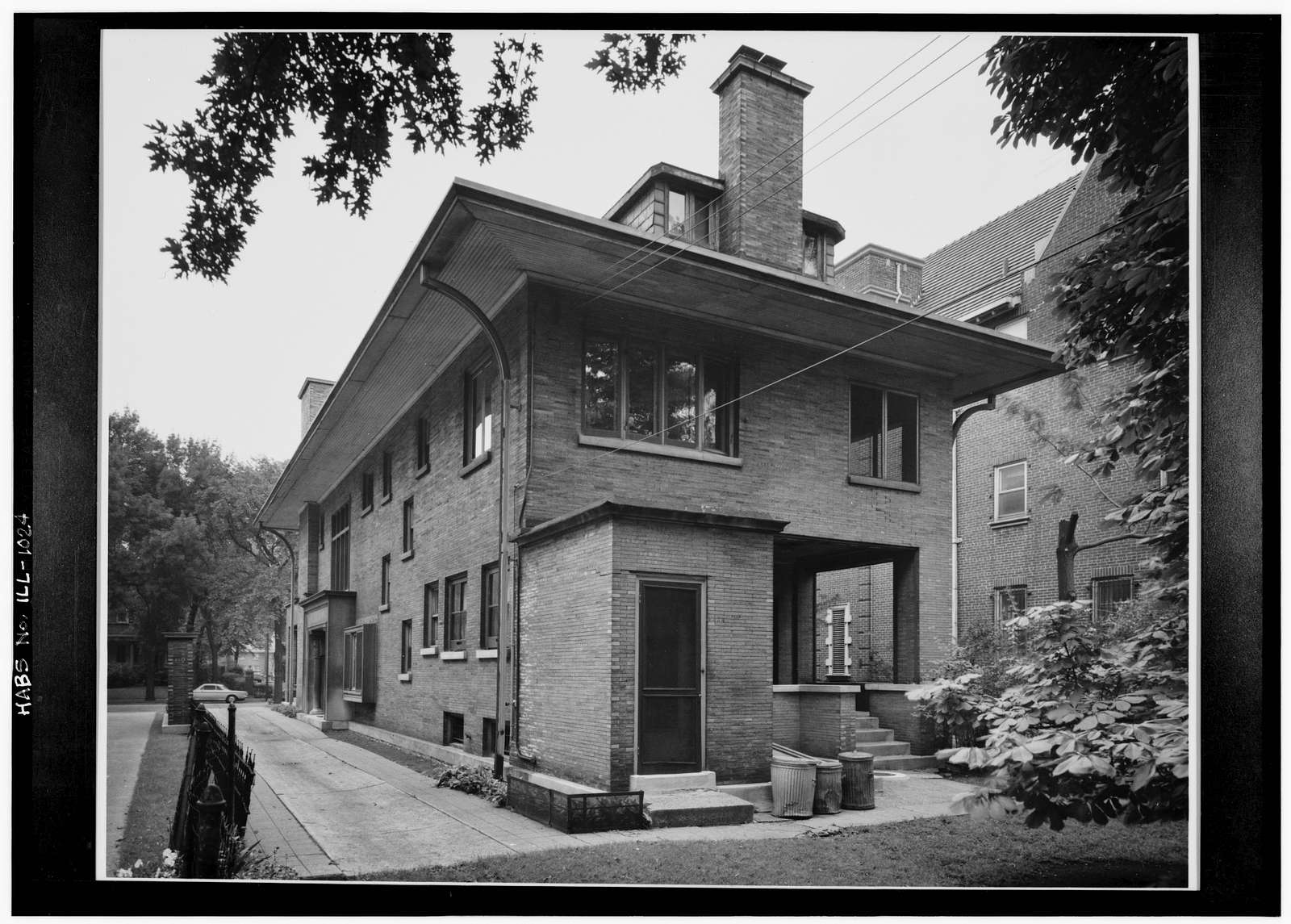 Ernest J. Magerstadt House, 4930 South Greenwood Avenue, Chicago, Cook County, IL
