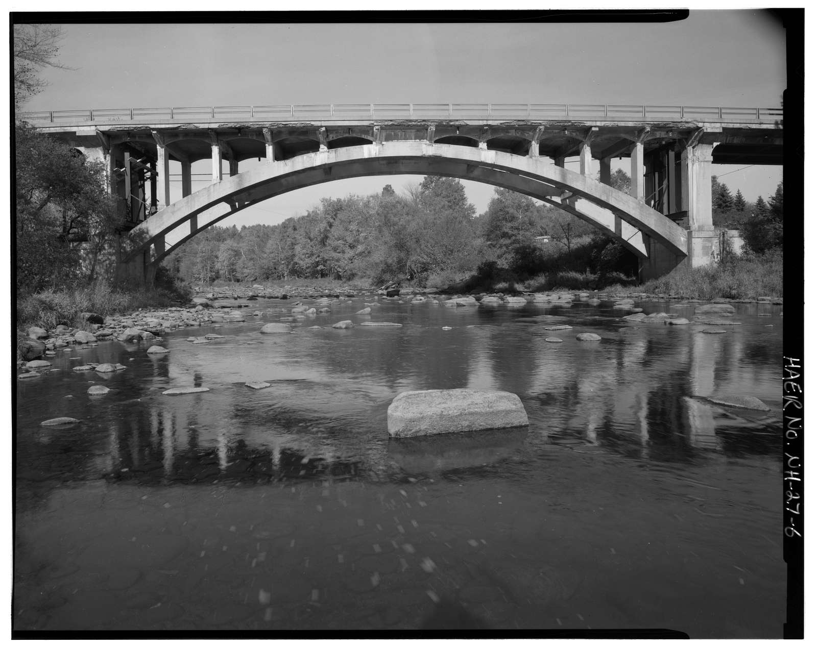 Kelleyville Bridge, Spanning Sugar River at State Route11/103, Newport, Sullivan County, NH