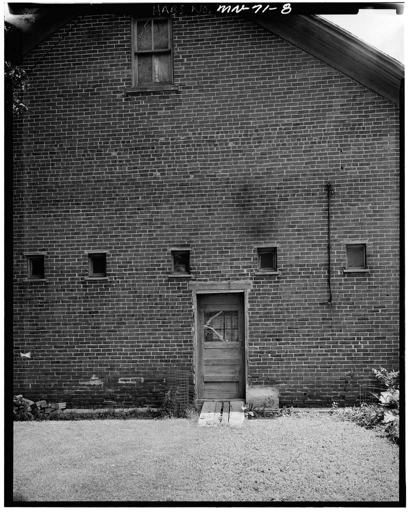 Livery Stable, Walnut Avenue (rear 305 West Main Street), Wabasha, Wabasha County, MN