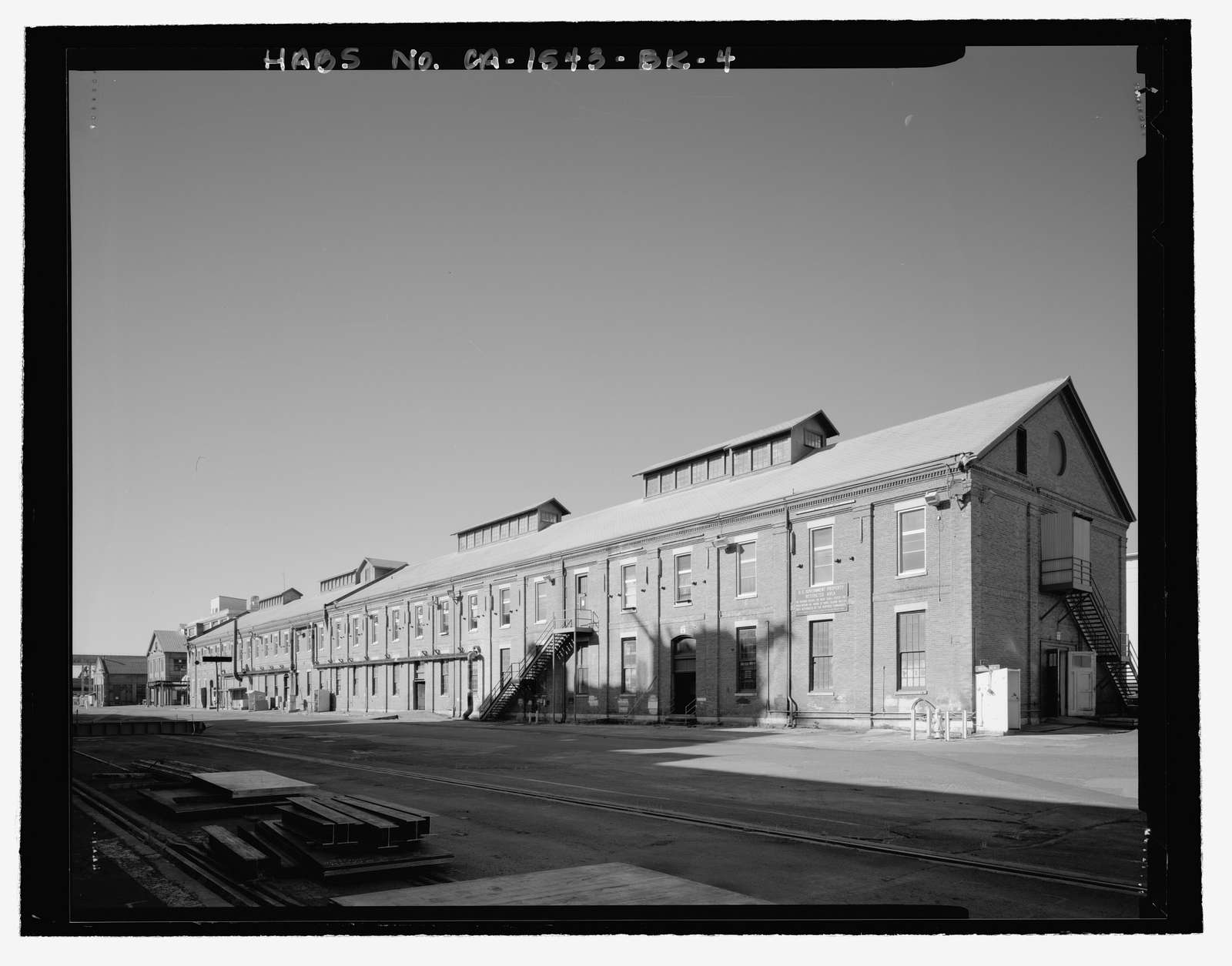 Mare Island Naval Shipyard, Equipment & Recruitment Storehouse, Waterfront Avenue, northwest corner of Waterfront Avenue & Fifth Street, Vallejo, Solano County, CA